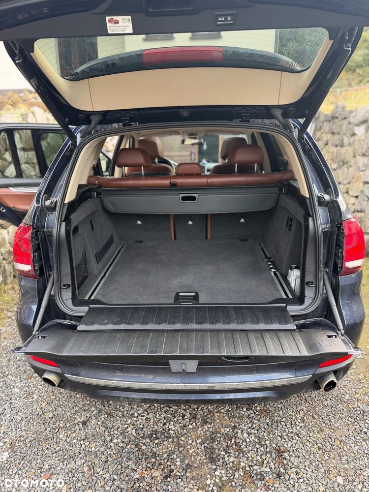 BMW X5 xDrive35i - 10
