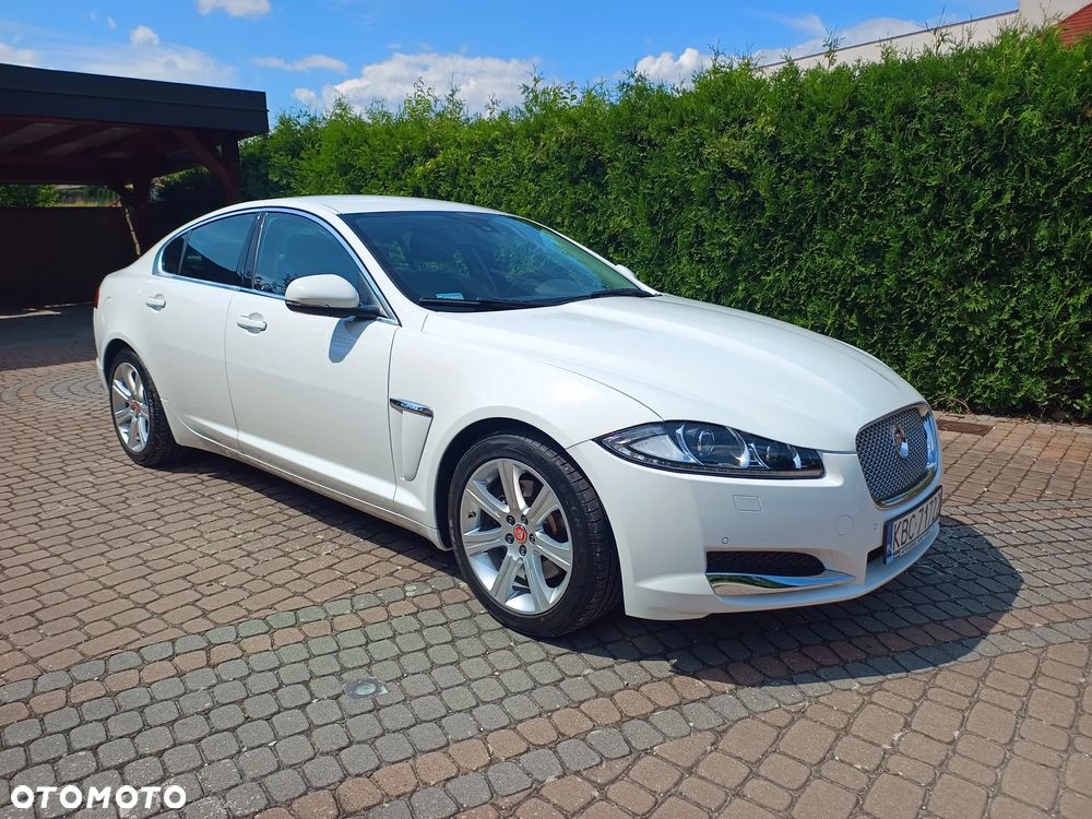 Jaguar XF 2.2 D Luxury - 3