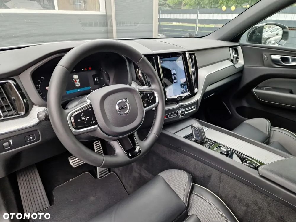 Volvo XC 60 B4 B Geartronic RDesign - 16