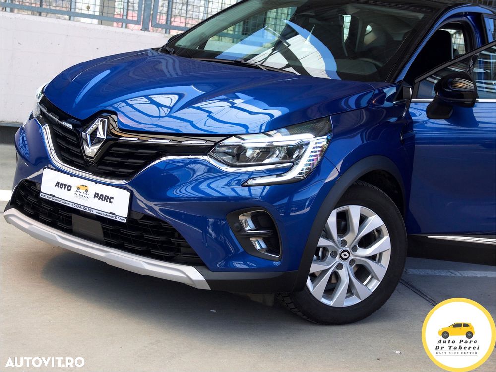 Renault Captur PHEV 160 Techno - 10