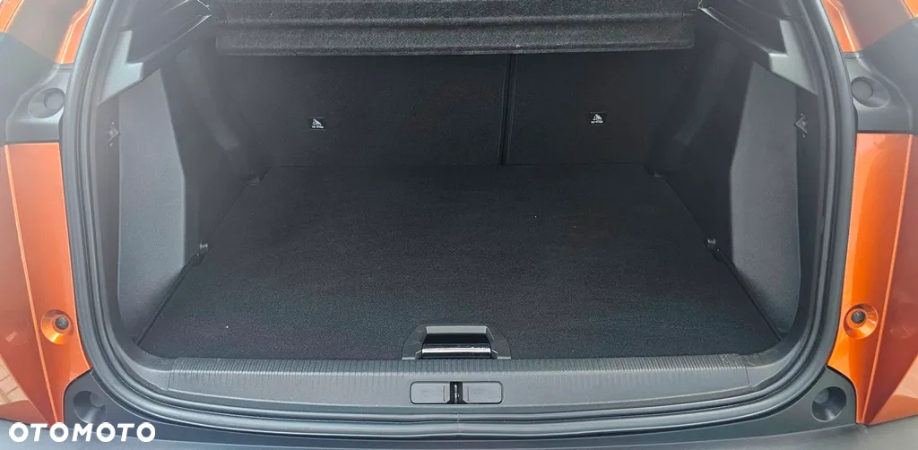 Peugeot 2008 1.2 PureTech Allure Pack S&S - 11