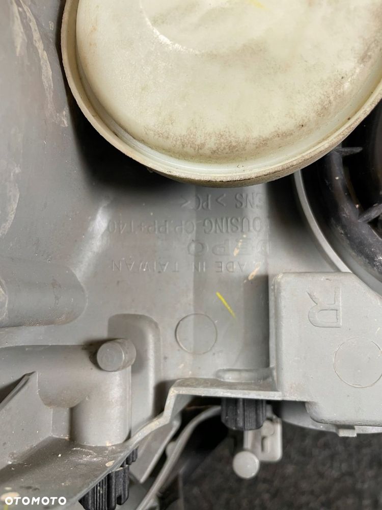 mercedes clk w208 reflektor lampa prawy przód prawa przednia - 9