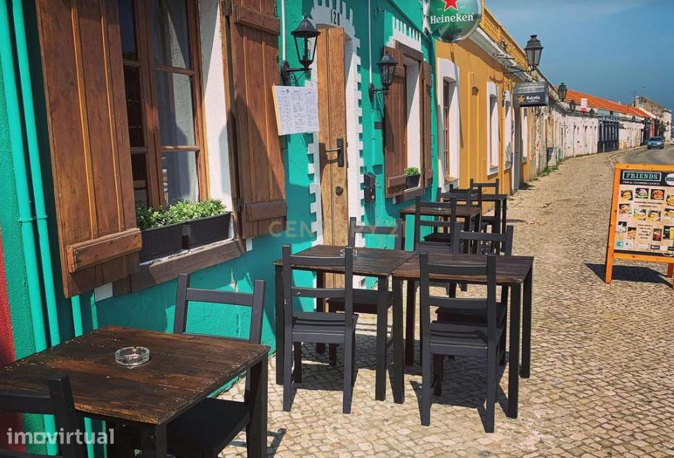 Pizzaria frente ribeirinha Amora - Grande imagem: 4/8