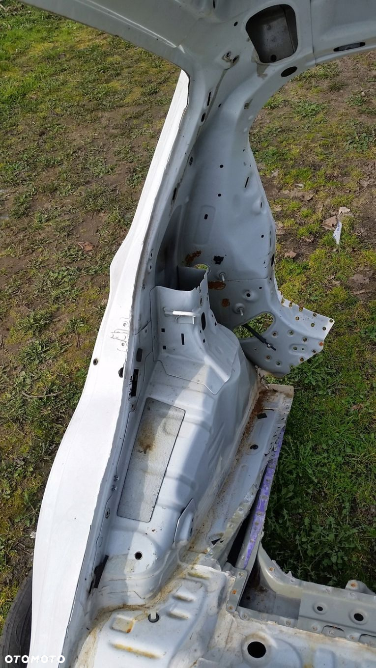 Opel Karl ćwiartka błotnik prawy lewy tył - 15