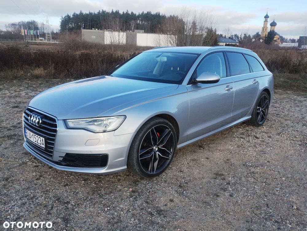 Audi A6 Avant - 1