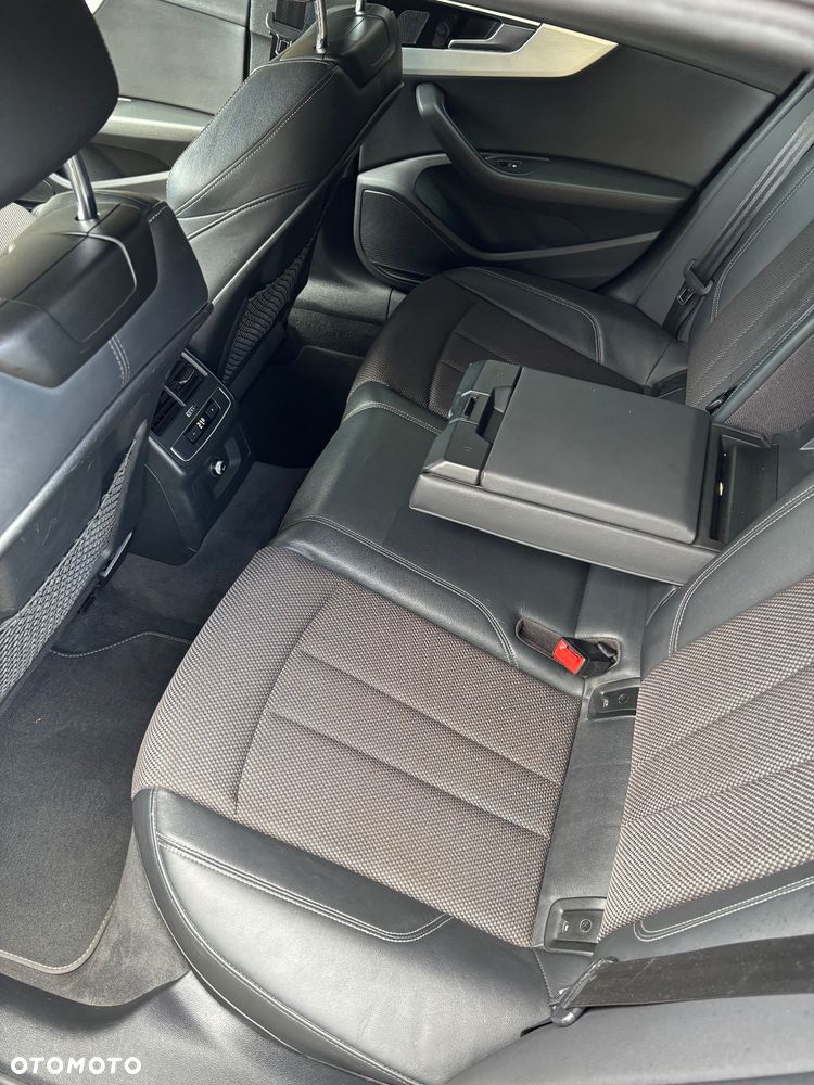 Audi A4 Avant 40 TFSI mHEV S Line S tronic - 17