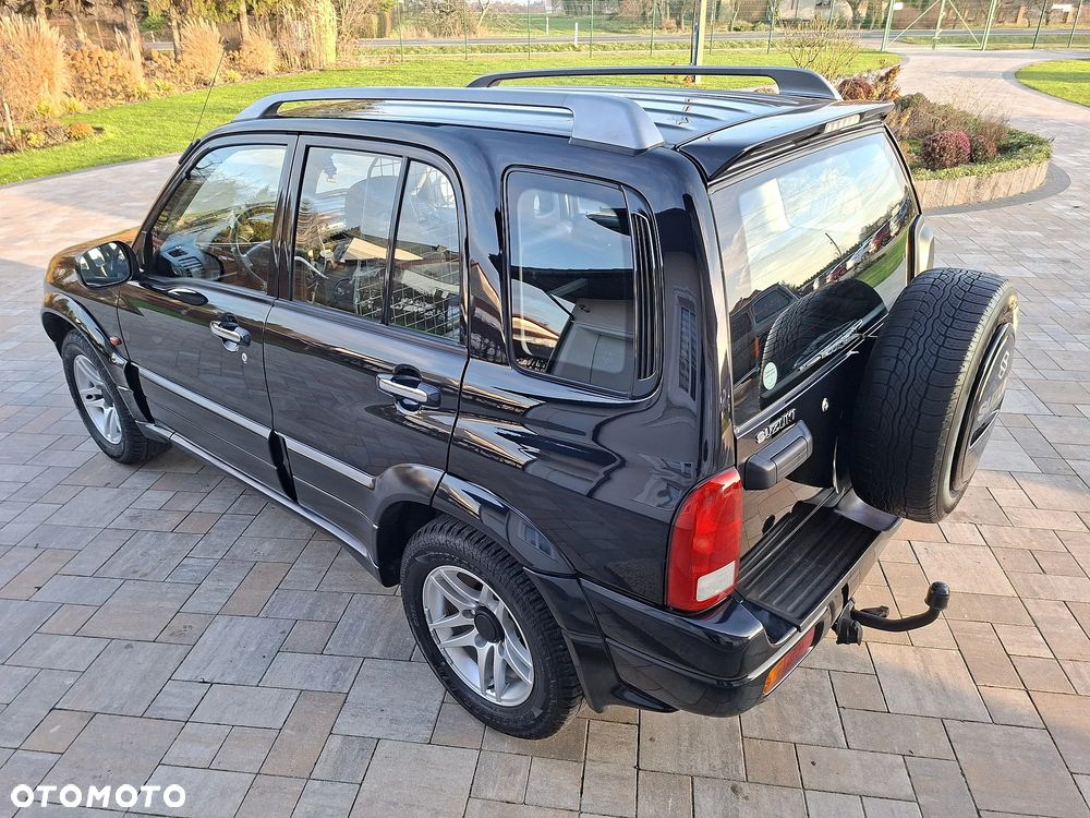 Suzuki Grand Vitara V6-2.5 Automatik Limited - 10