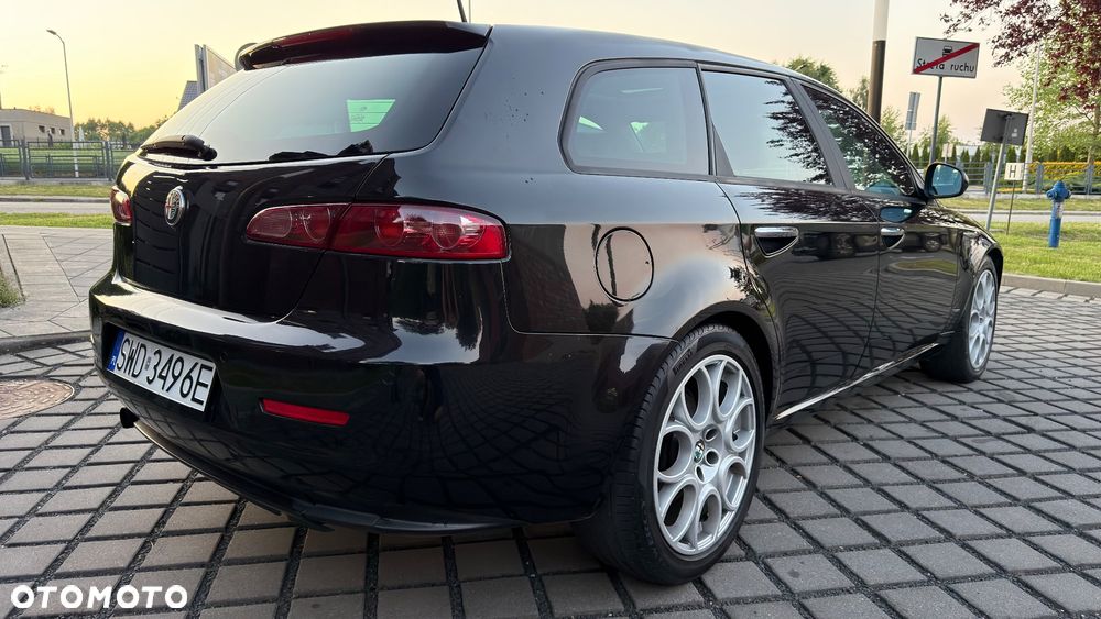 Alfa Romeo 159 1.9 JTDM 16V DPF Distinctive - 28
