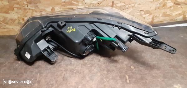 Ótica Dto Nissan Leaf (Ze1_) - 6