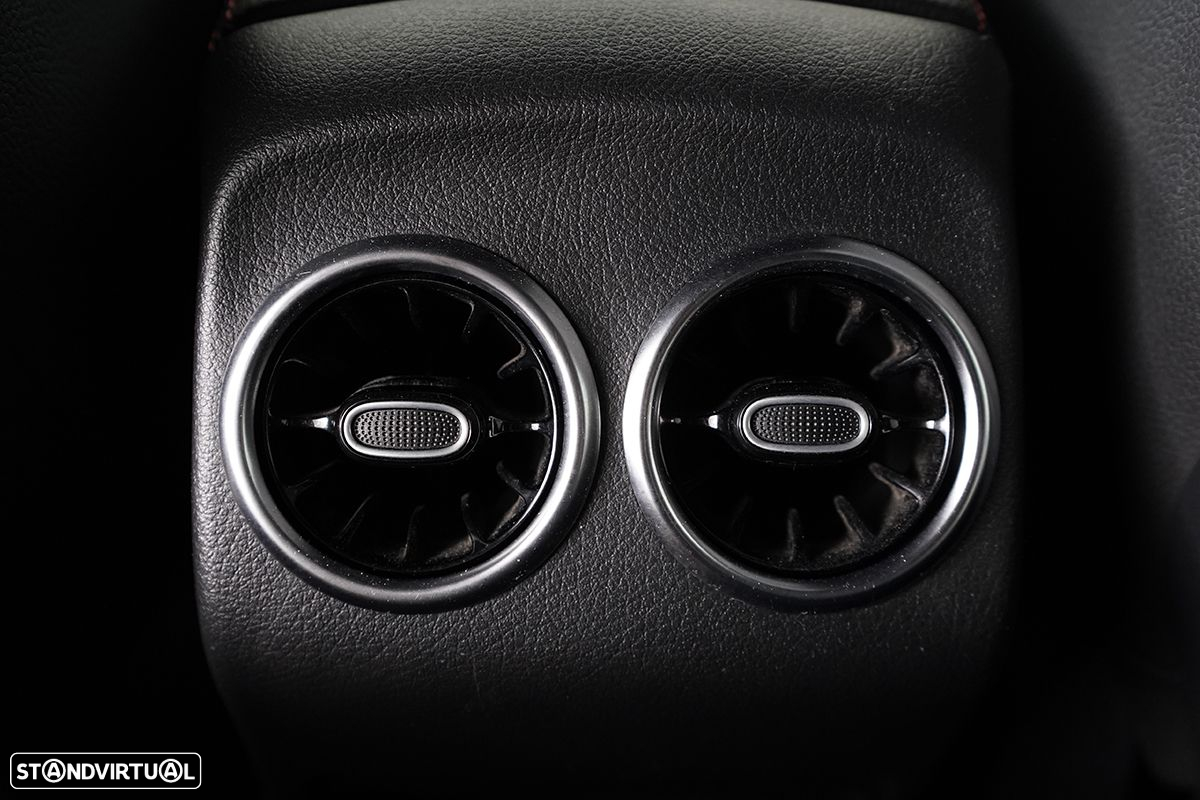 Mercedes-Benz B 180 d AMG Line - 24
