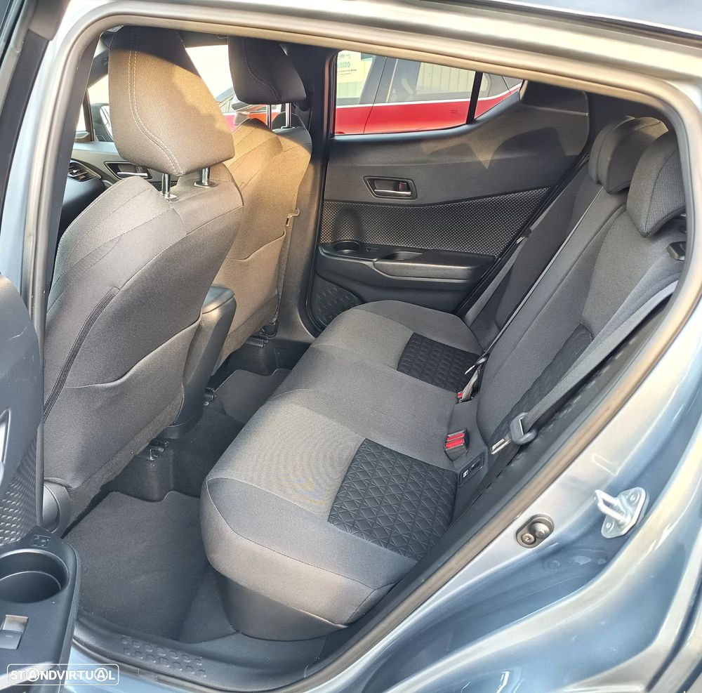 Toyota C-HR 1.8 Hybrid Square Collection - 11