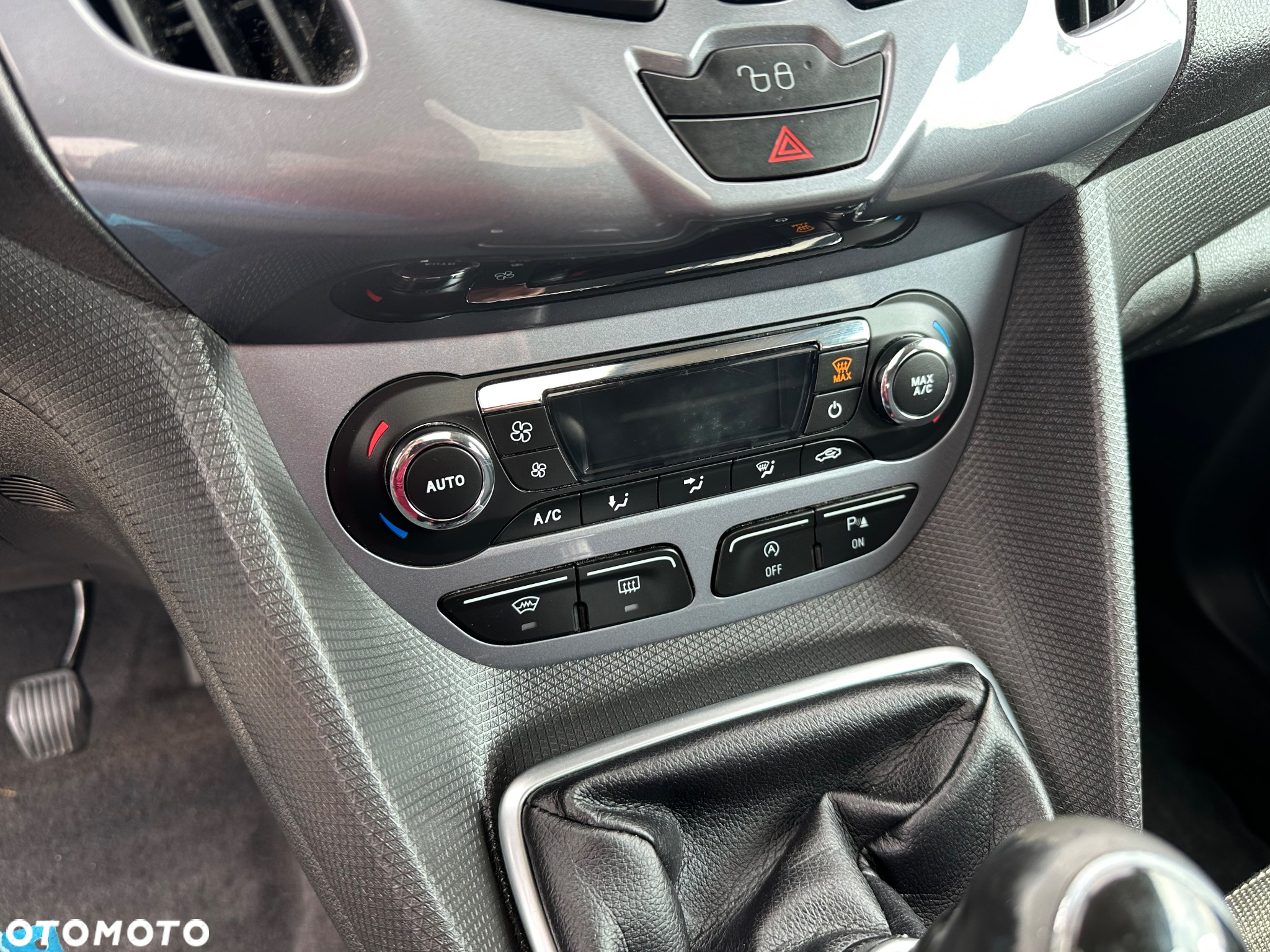 Ford Tourneo Connect Grand 1.5 EcoBlue Start/Stop Active - 14