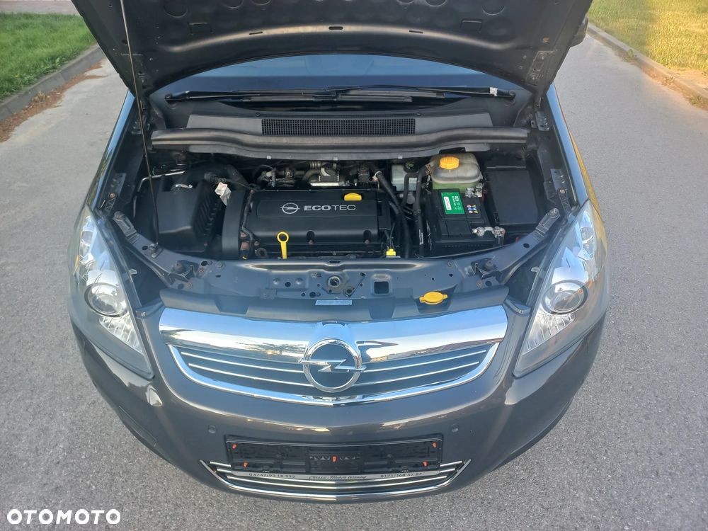 Opel Zafira 1.8 Innovation 110 Jahre - 16