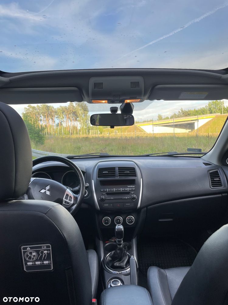 Mitsubishi ASX 1.8 DID Instyle 4WD AS&G - 13