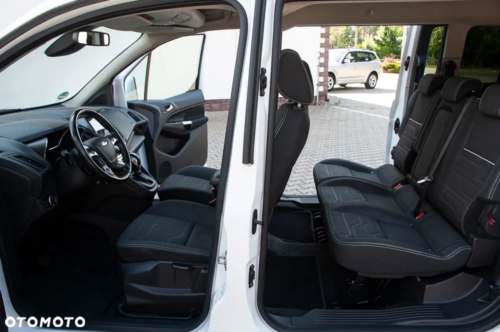 Ford Tourneo Connect Grand - 5