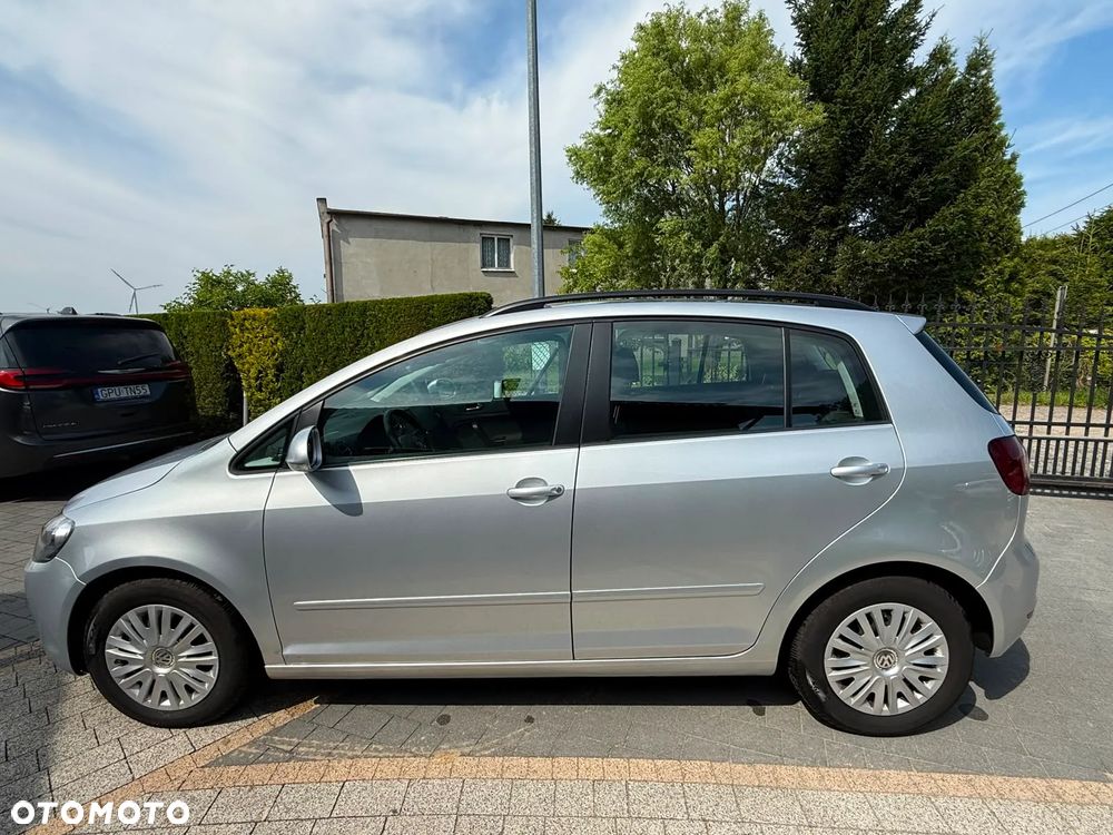 Volkswagen Golf Plus - 9