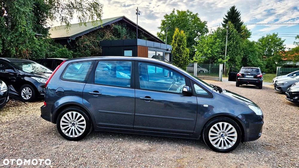 Ford C-MAX - 10