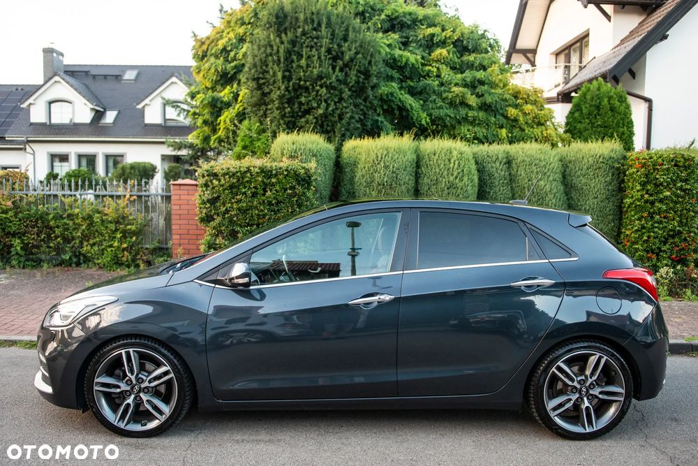Hyundai i30 1.6 GDI Turbo Luxury - 11
