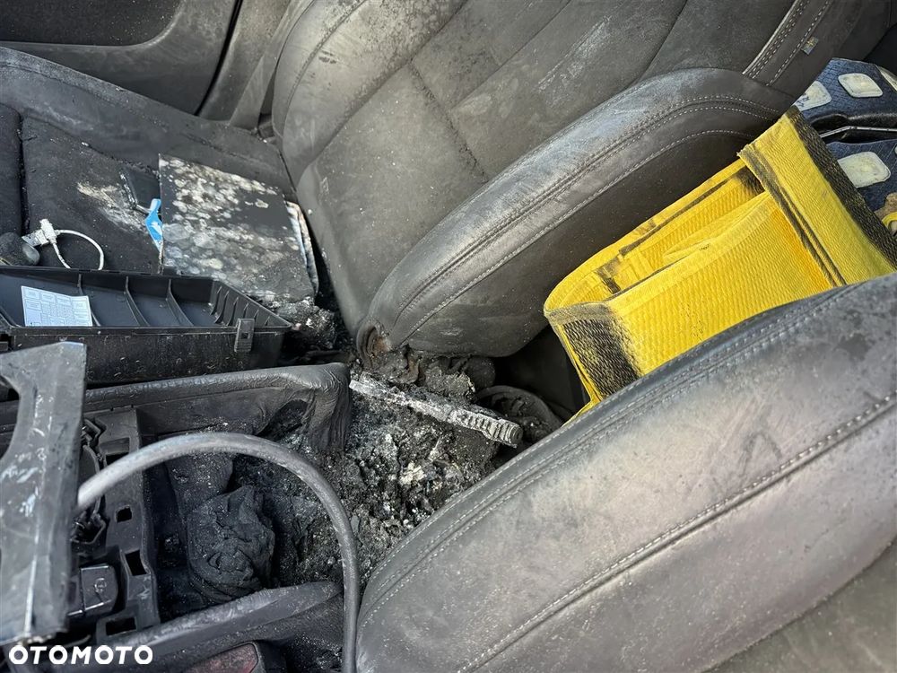 Volvo XC 40 T5 Recharge DKG RDesign - 12