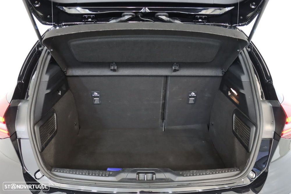 Ford Focus 1.0 EcoBoost MHEV ST-Line - 31