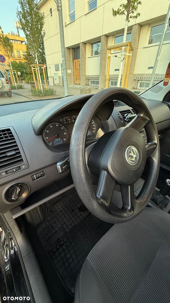Volkswagen Polo 1.4 16V Comfortline - 7