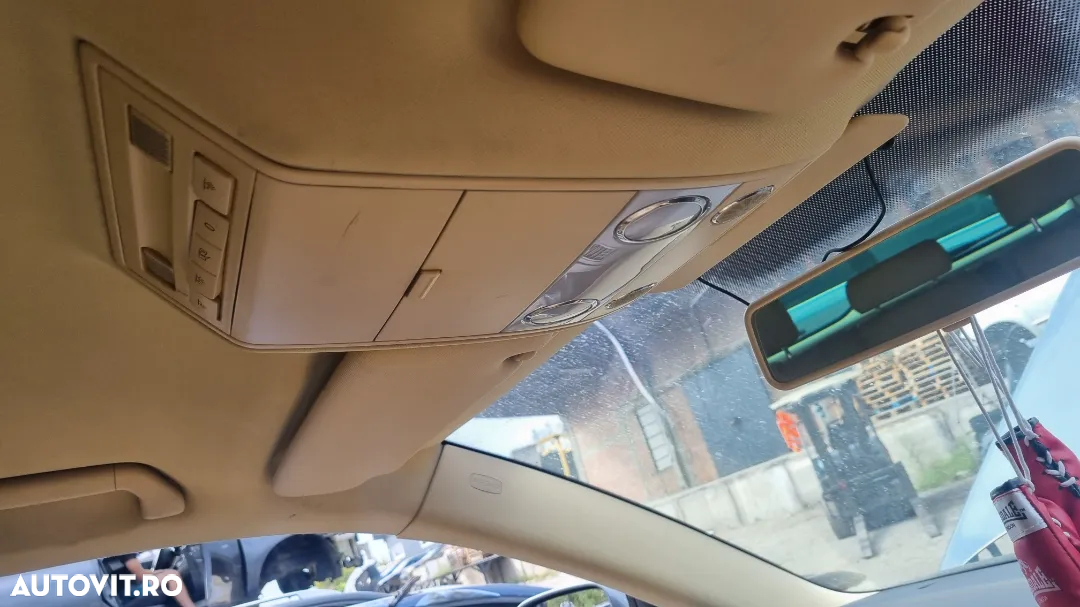 Piese auto Vw Touareg 7L 2006 - 24