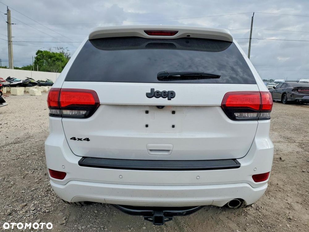 Jeep Grand Cherokee - 7