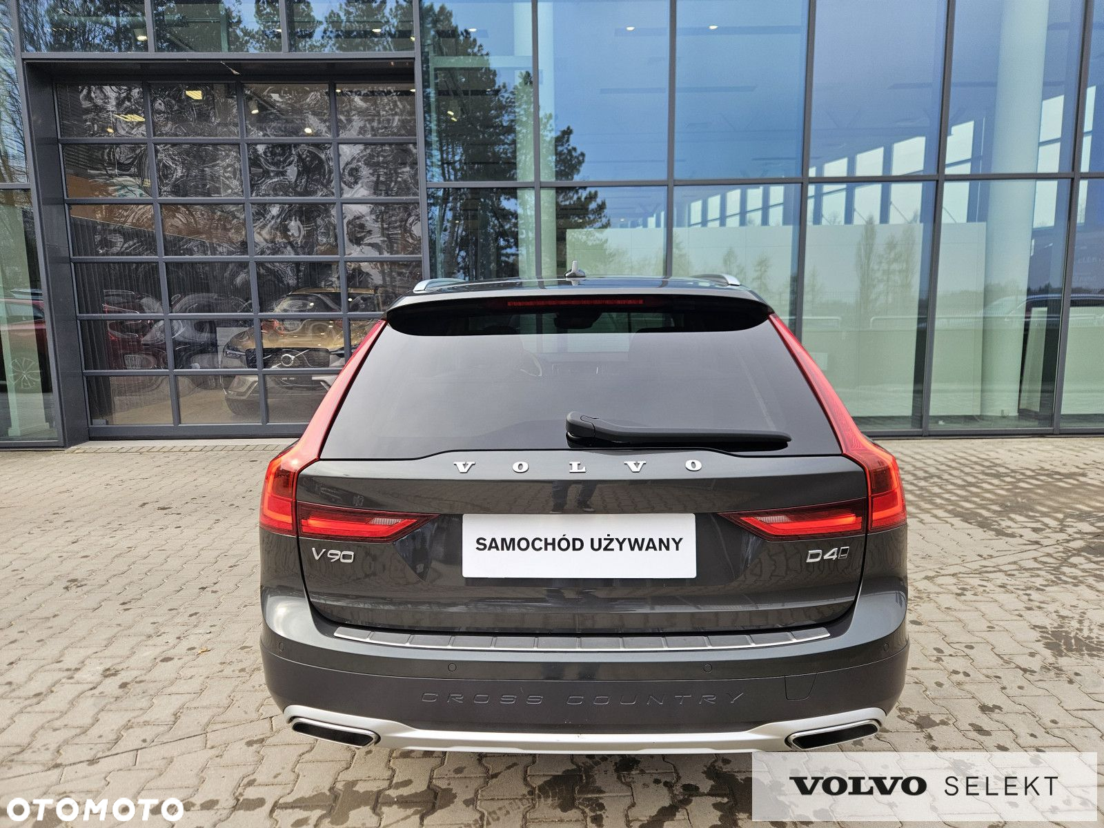 Volvo V90 Cross Country - 7