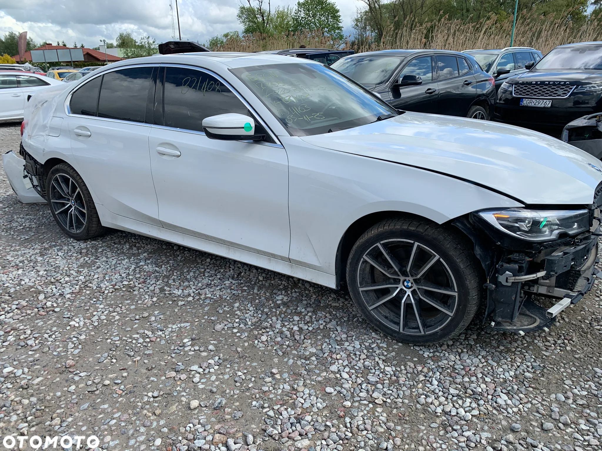 BMW Seria 3 330i xDrive - 4