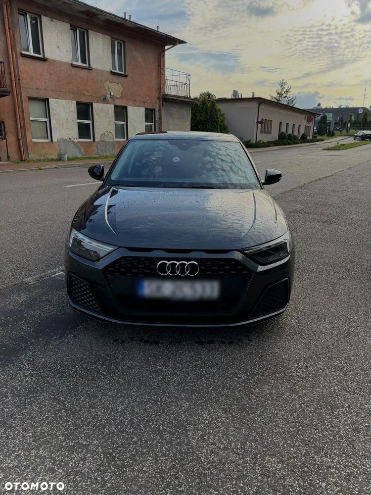 Audi A1 Sportback 30 TFSI Advanced S-tronic - 1