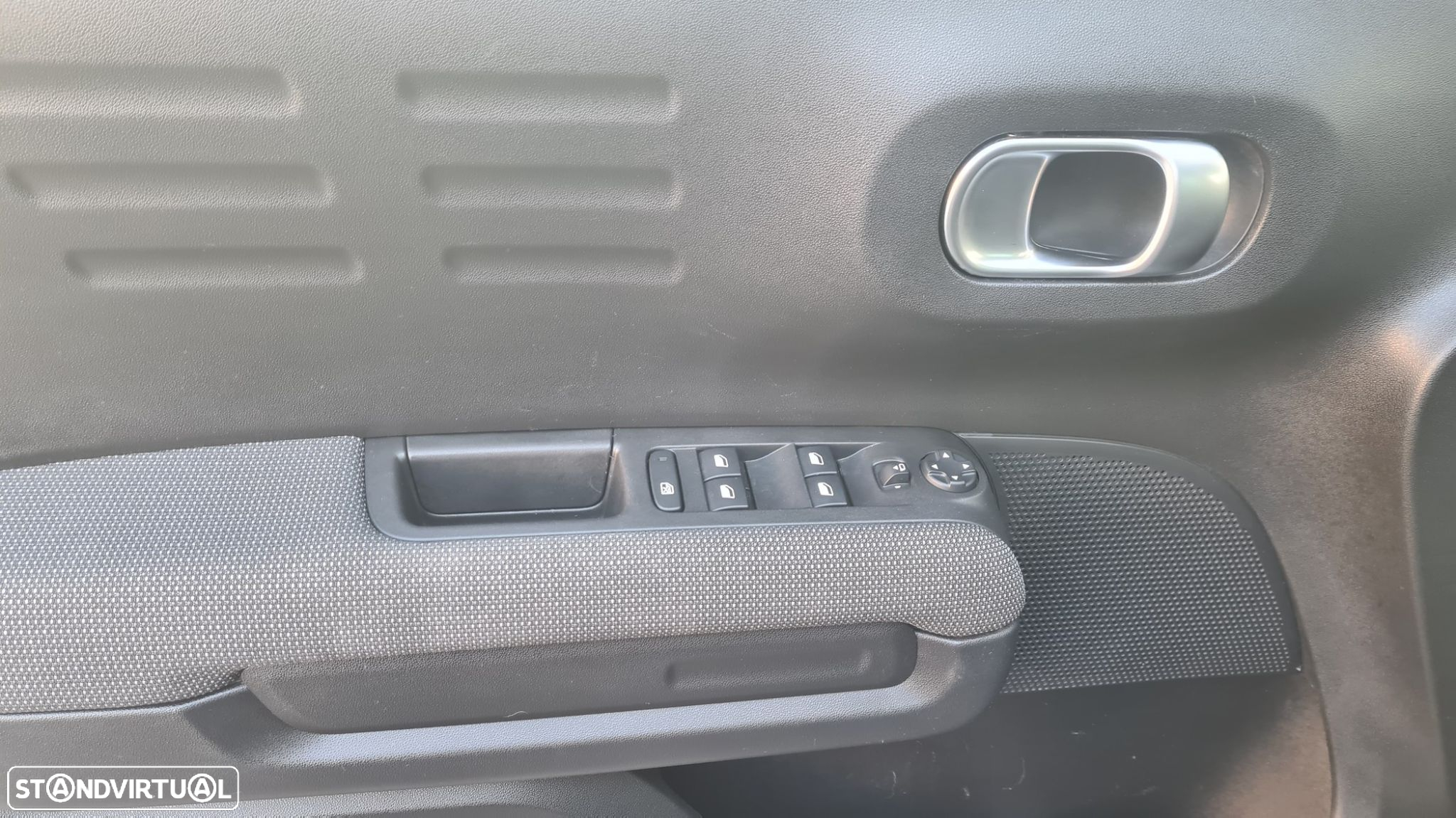 Citroën C3 Aircross 1.5 BlueHDi Shine EAT6 S&S - 8
