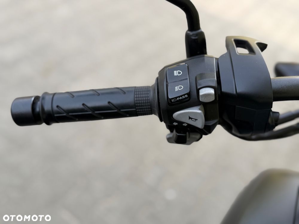 Honda CTX - 38