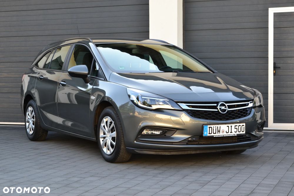 Opel Astra 1.4 T Dynamic - 11