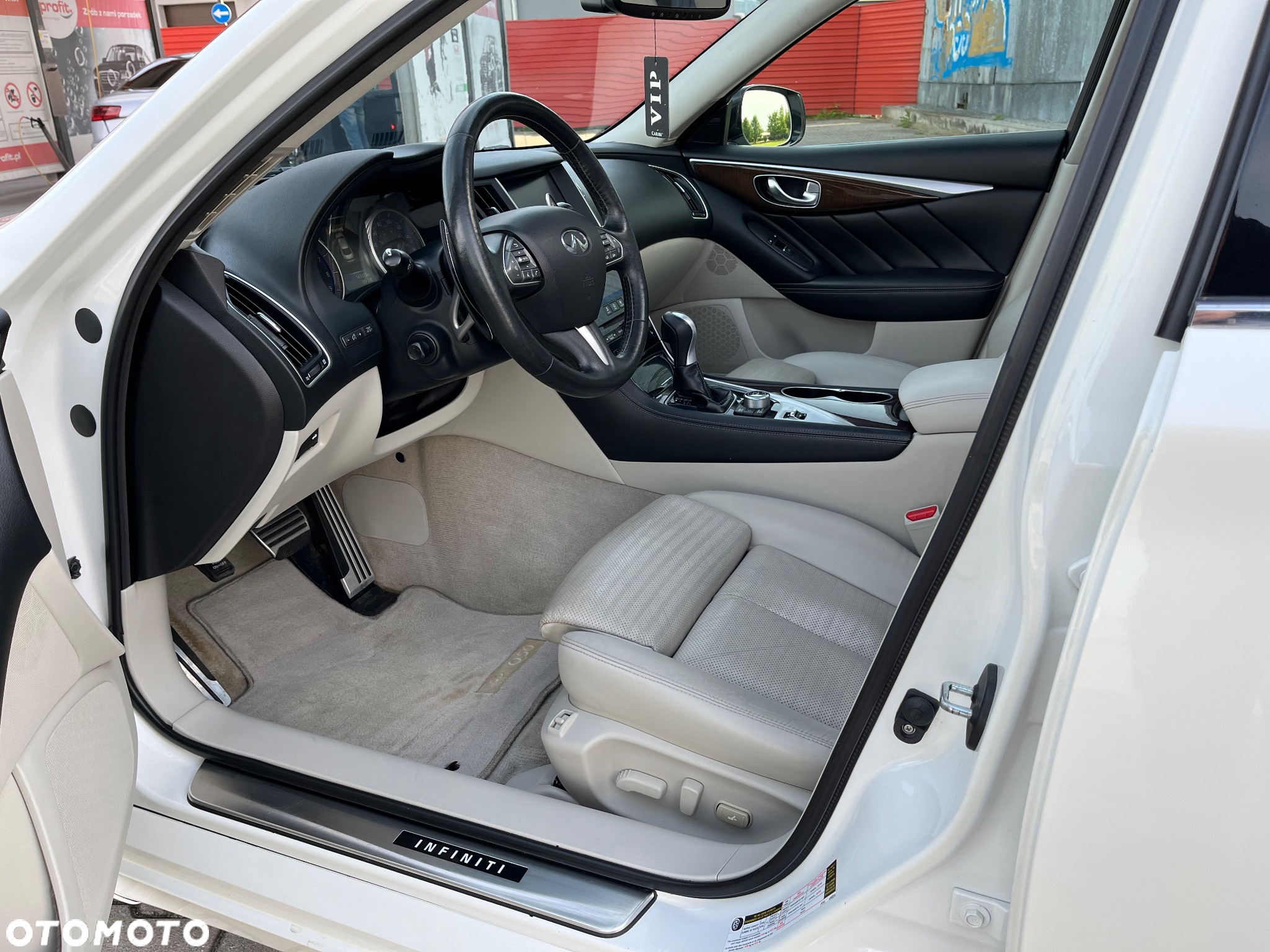 Infiniti Q50 Q50(S) Hybrid AWD Sport Tech - 15