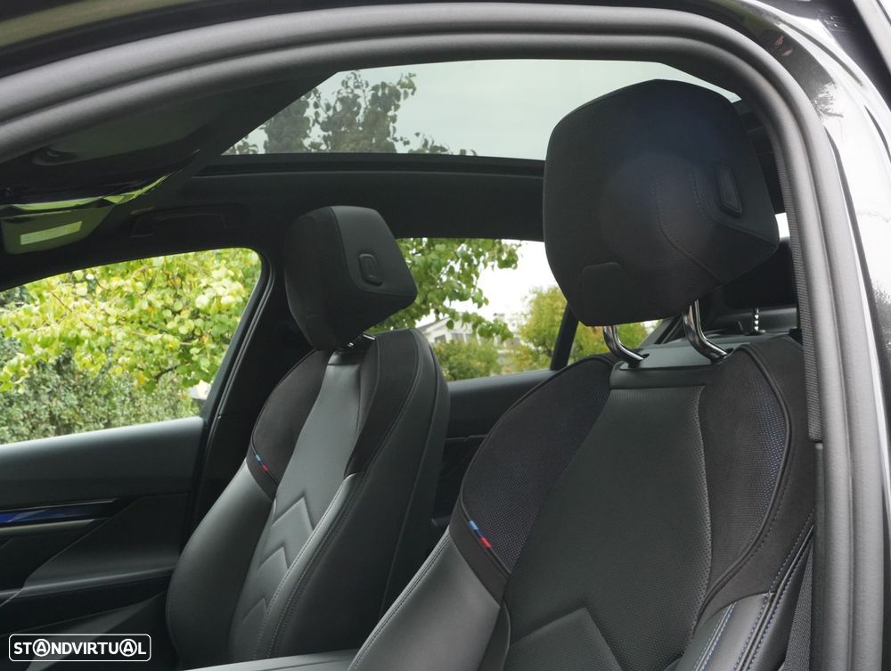 BMW i5 eDrive40 Pack Desportivo M - 7
