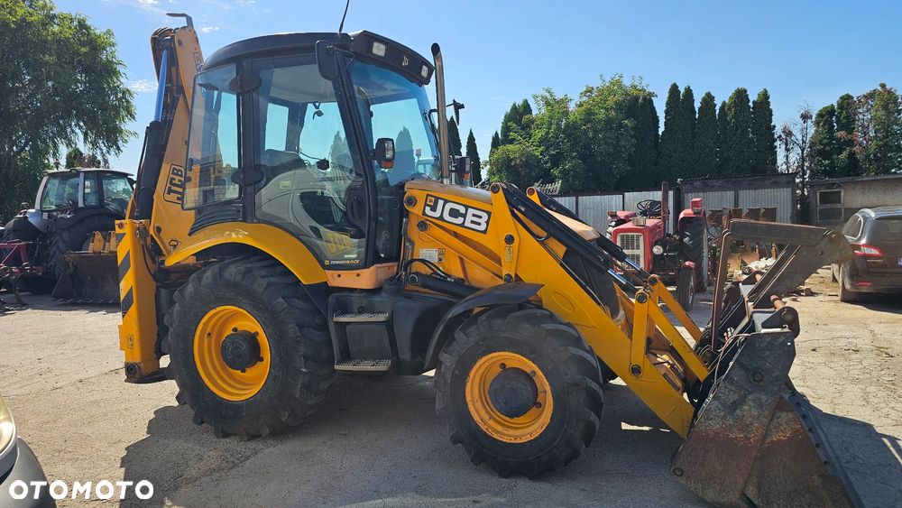 JCB 3 CX CONTRACTOR - 3