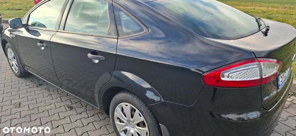 Ford Mondeo 1.6 TDCi Ambiente - 4