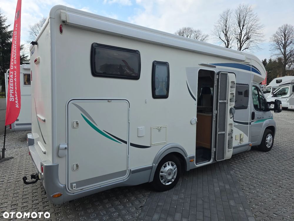 Chausson Flash 28 Polintegra opuszczane lóżko 6.99m - 29