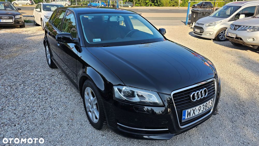 Audi A3 Sportback 1.6 TDI DPF Ambiente S tronic - 1