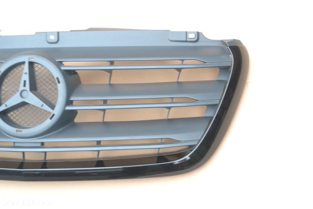 MERCEDES SPRINTER W907 907 W910 910 Gril Grill atrapa Przednia Przód Chłodnicy  NOWA RAMKA - 4