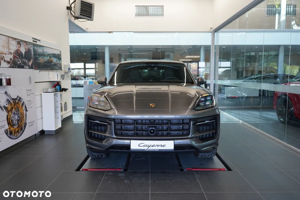 Porsche Cayenne Coupe S - 6
