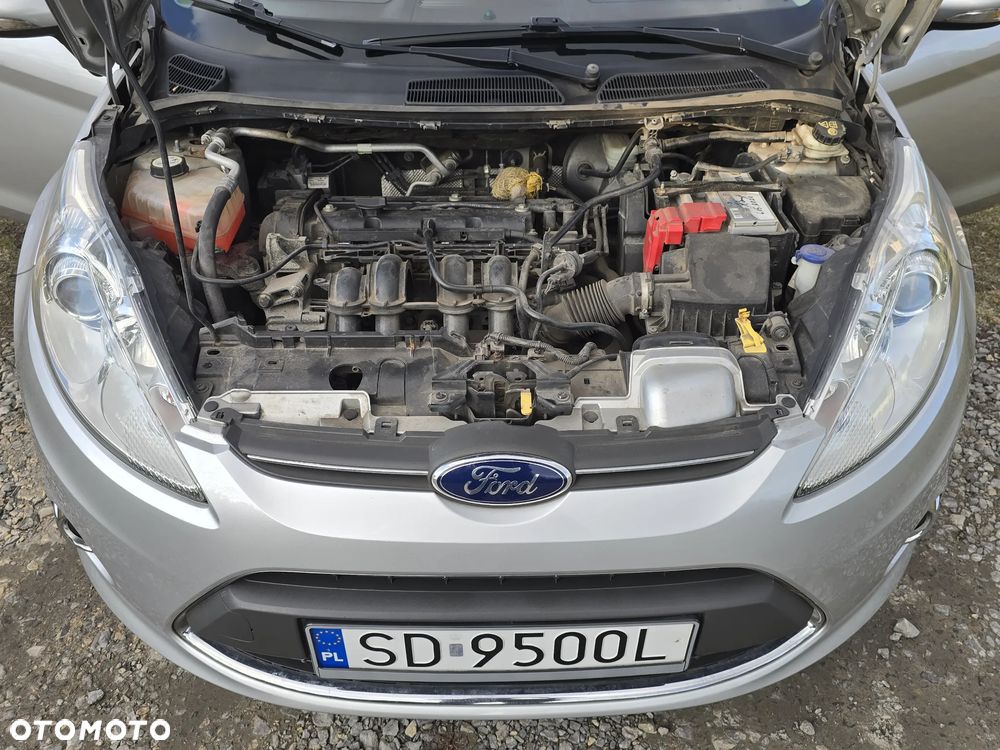 Ford Fiesta 1.4 Titanium - 29
