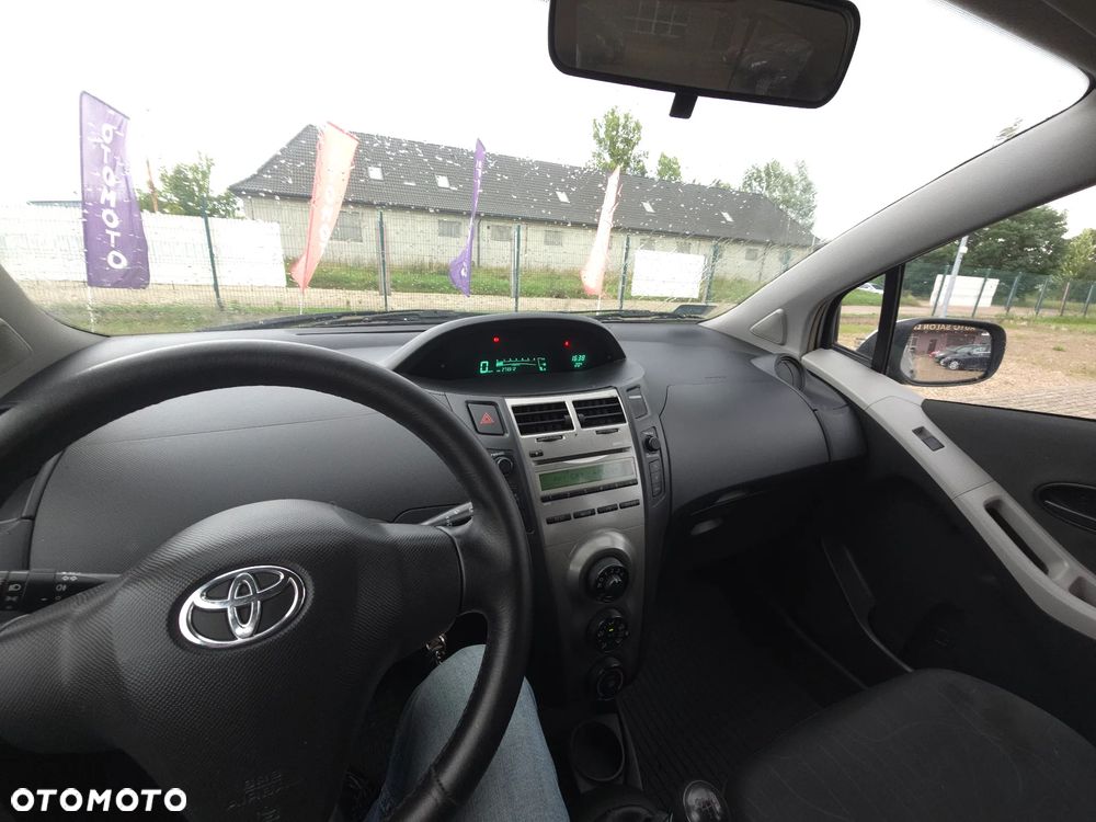 Toyota Yaris 1.4 D-4D Luna EU5 - 28