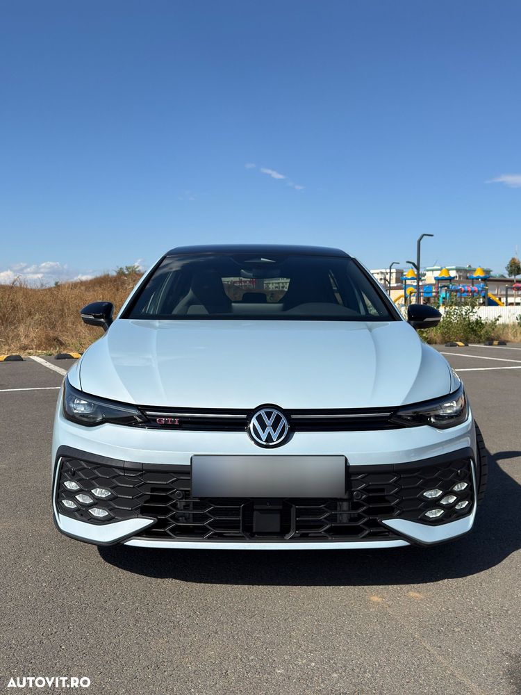 Volkswagen Golf GTI - 6