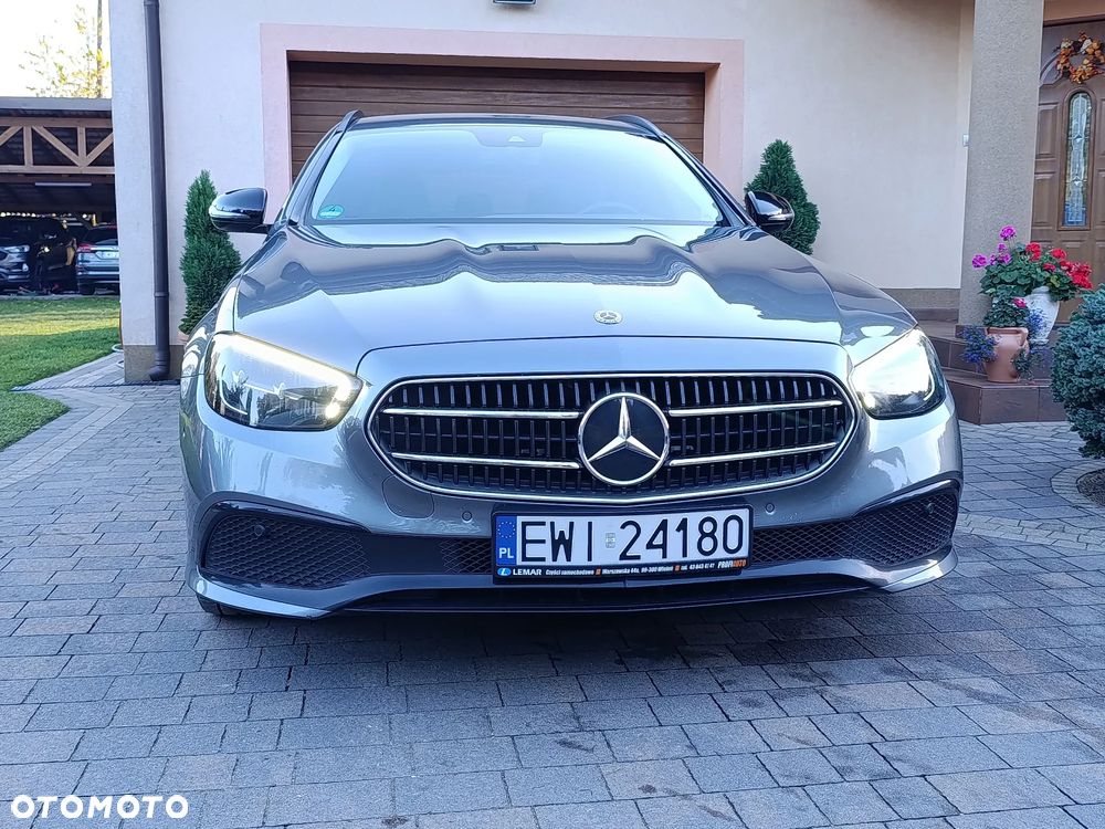 Mercedes-Benz E-Class 2020 photo 3