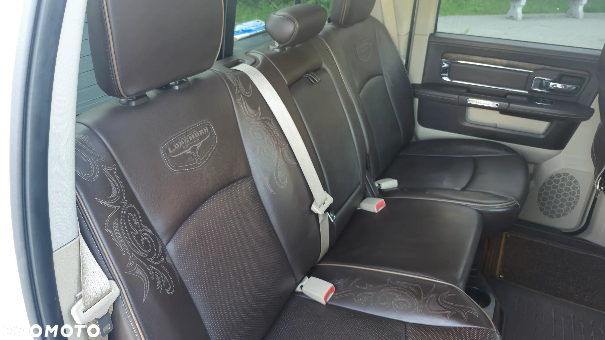 Dodge RAM 1500 5.7 4x4 - 5
