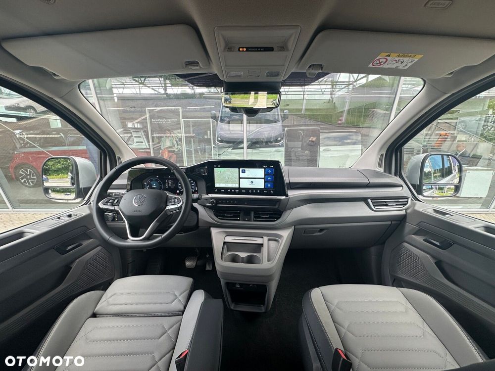 Volkswagen Nowa Caravelle Caravelle Style silnik: 2,0 l TDI 170 KM / skrzynia biegów: 8-biegowa automatyczna rozstaw osi: 3500 mm - 15