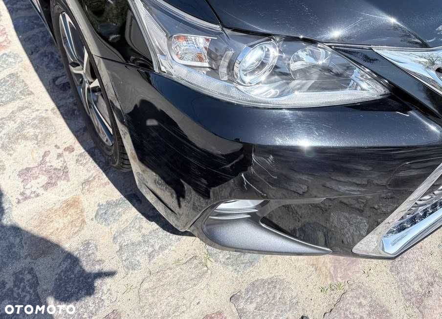 Lexus CT - 2