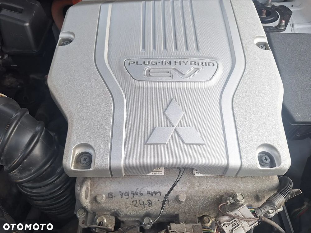 Mitsubishi Outlander 2.0 4WD Plug-In Hybrid - 27