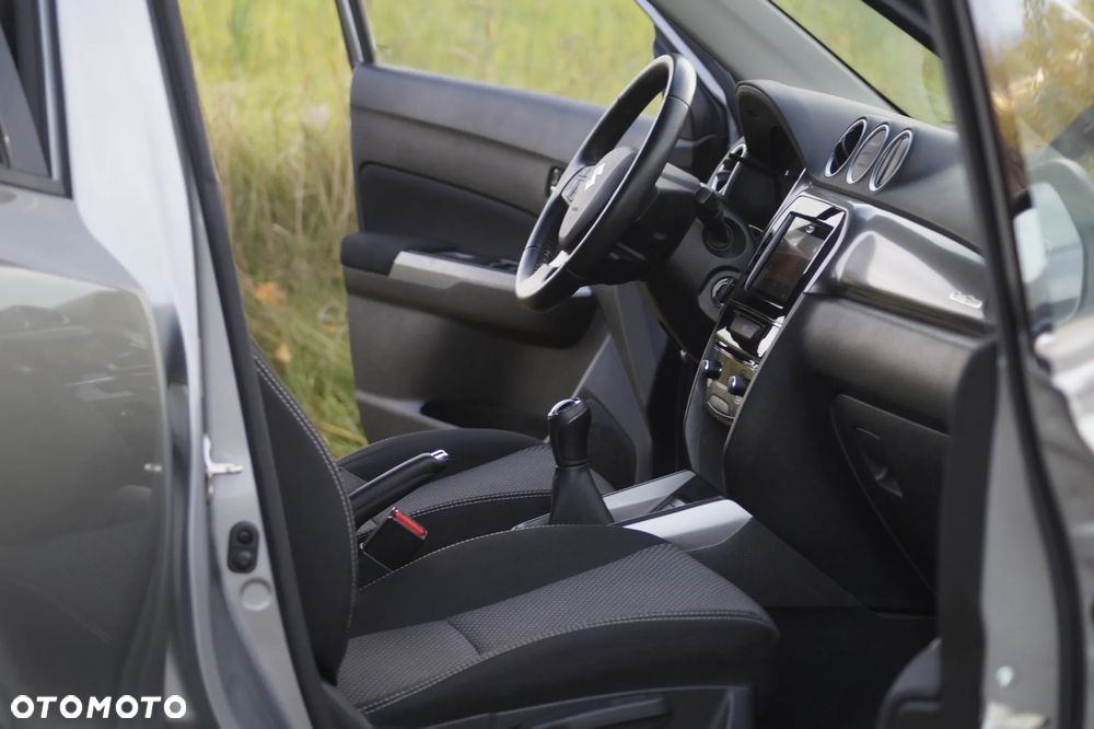 Suzuki Vitara - 20